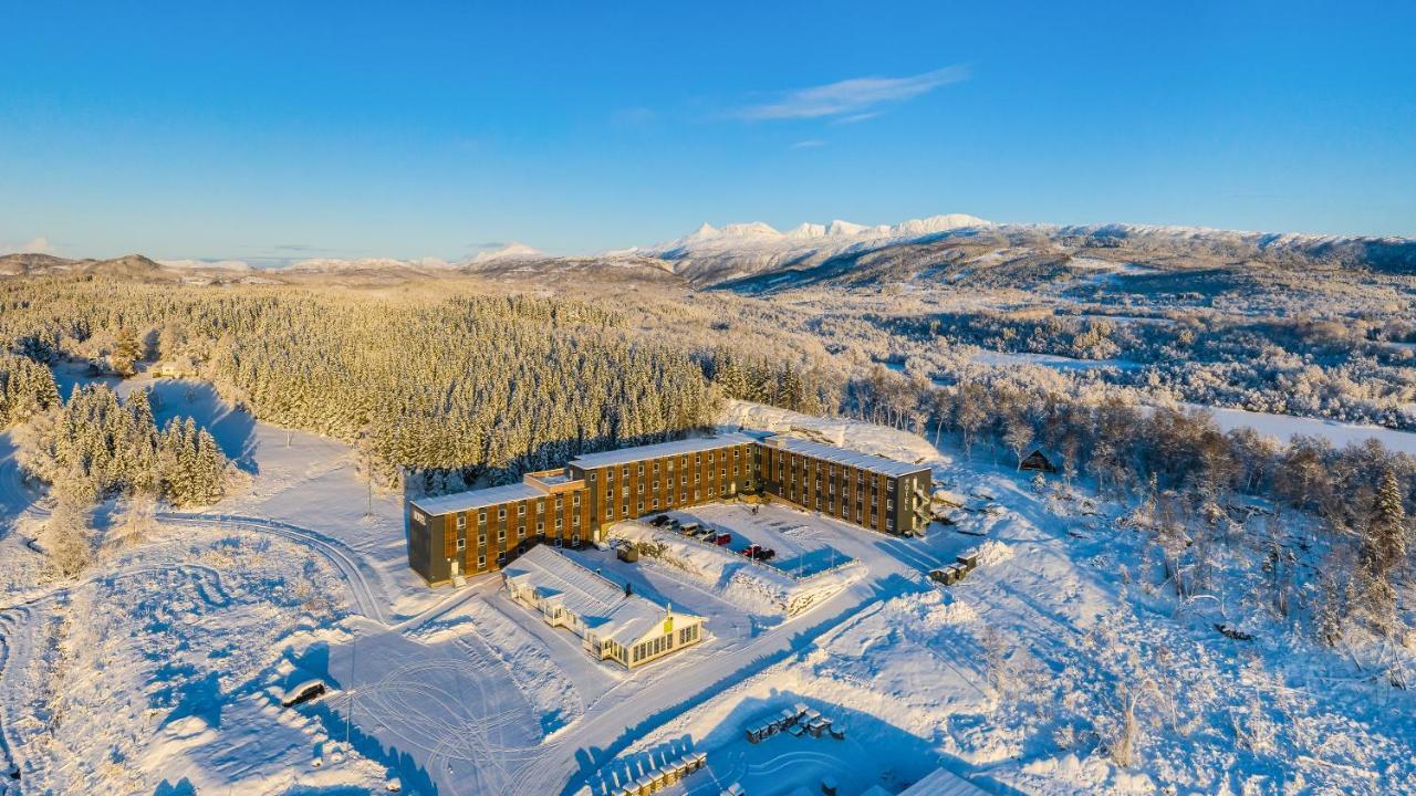 Aiden By Best Western Harstad Narvik Airport Evenesmarkja ภายนอก รูปภาพ